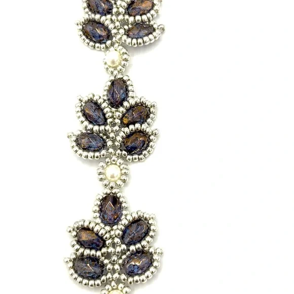 Hand Crafted Purple Leaf and Pearl Bracelet - Picture 5 of 8